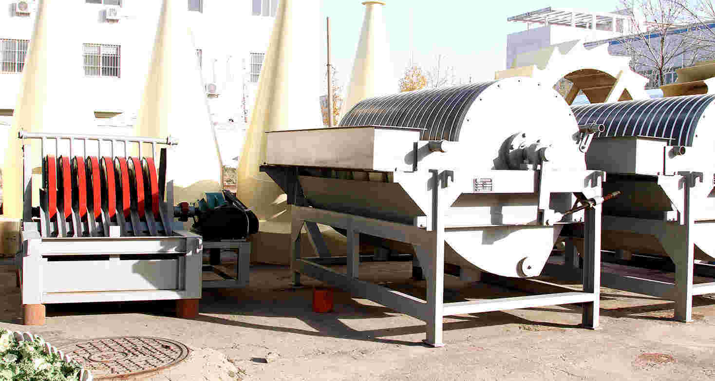 沙鐵礦磁選機(jī)