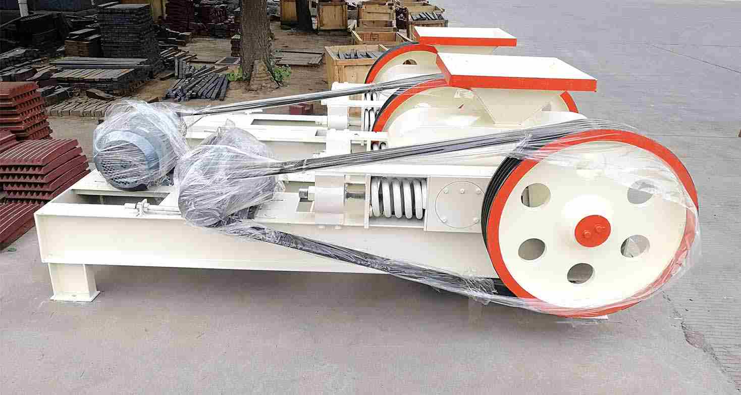 小型對(duì)輥機(jī)