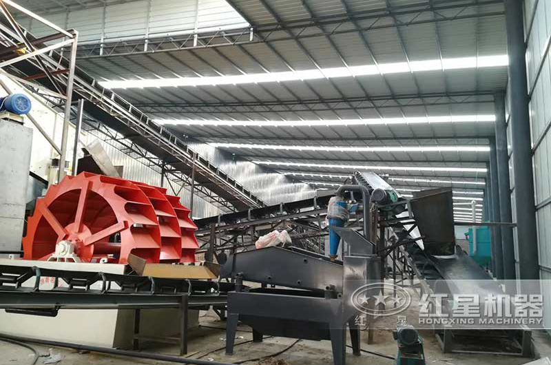 三輪斗洗砂機(jī)現(xiàn)場