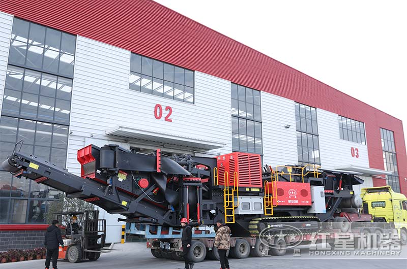 紅星履帶移動破碎篩分站發(fā)貨 紅星履帶移動破碎篩分站發(fā)貨