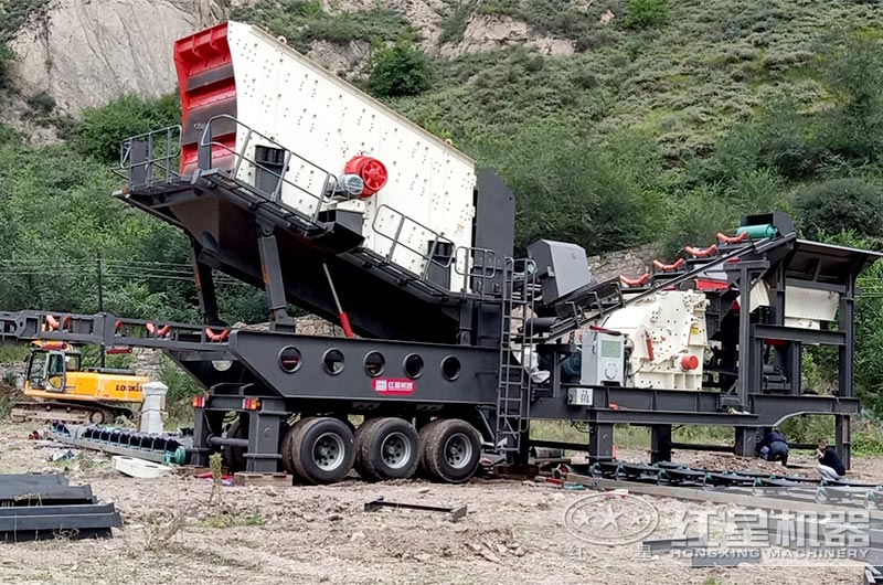 移動反擊式破碎制砂一體機
