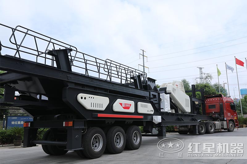 移動重錘式破碎機發貨 移動重錘式破碎機發貨