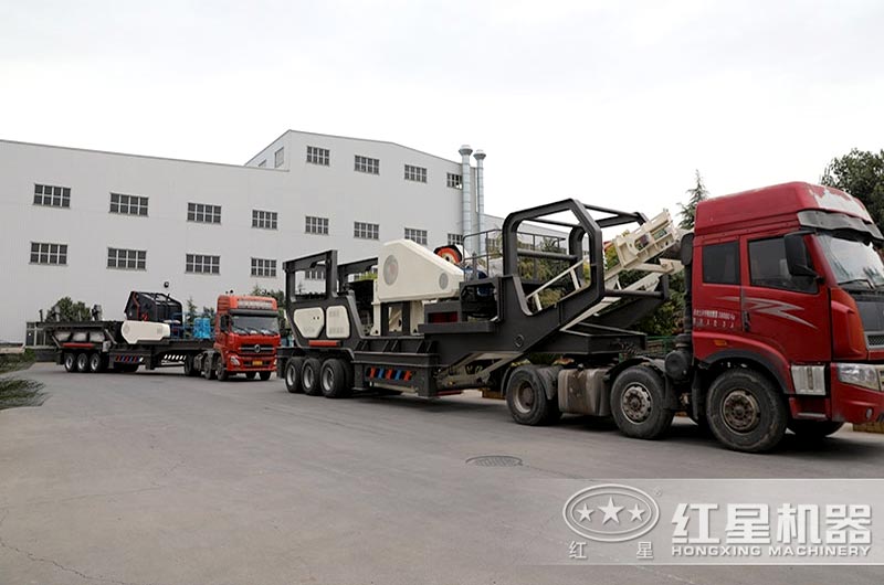 移動破碎站搭載顎破發貨 移動破碎站搭載顎破發貨