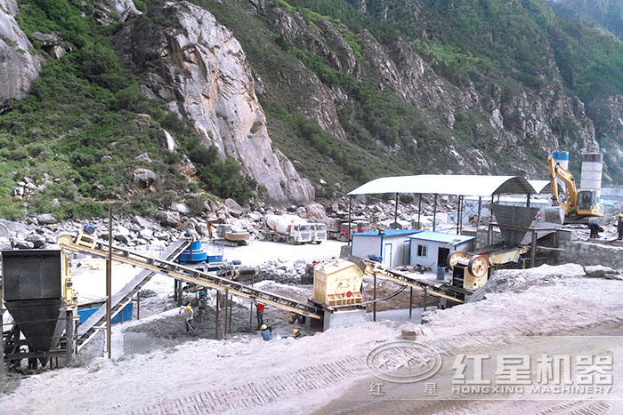 固定制沙現場 固定制沙現場