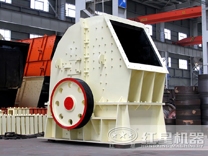 時產可達3000噸的破石機