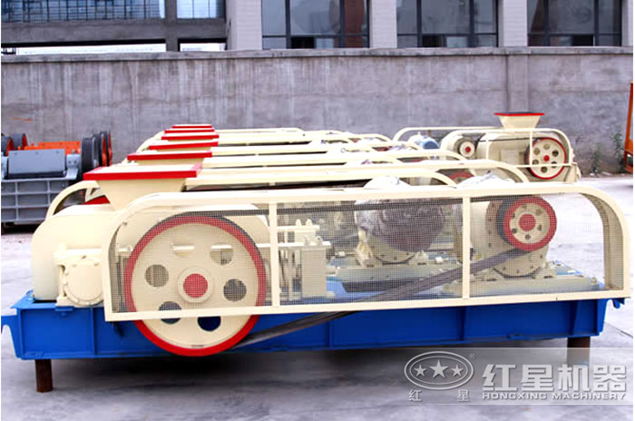 對輥式破碎機(jī)投資小