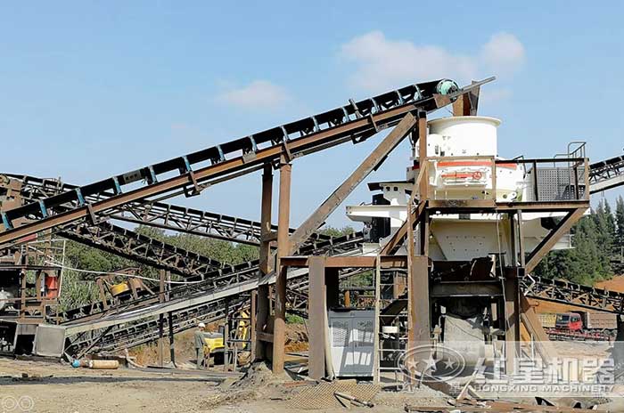 節(jié)能制砂機現場 節(jié)能制砂機現場