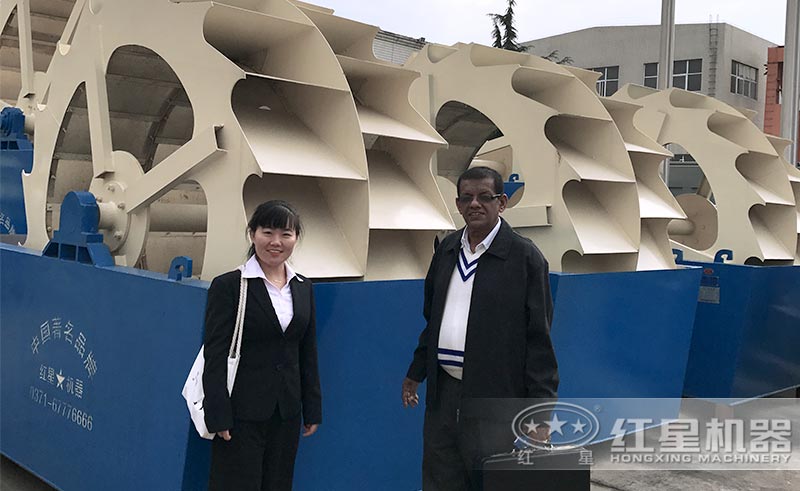 客戶來廠考察洗砂機