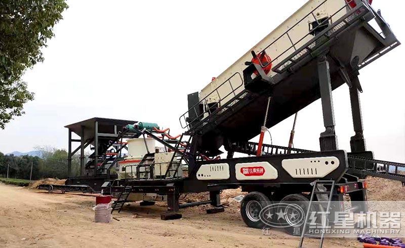 時(shí)產(chǎn)100噸的可以移動(dòng)的河卵石制砂生產(chǎn)線