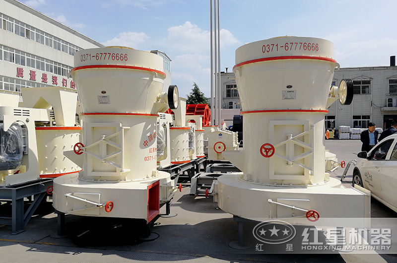 超強磨粉機現(xiàn)場實拍 超強磨粉機現(xiàn)場實拍