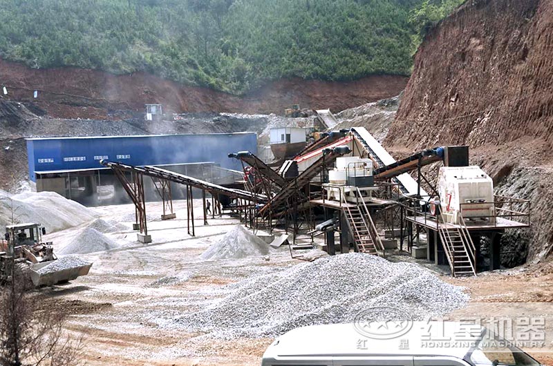 顎式破碎機生產現場 顎式破碎機生產現場