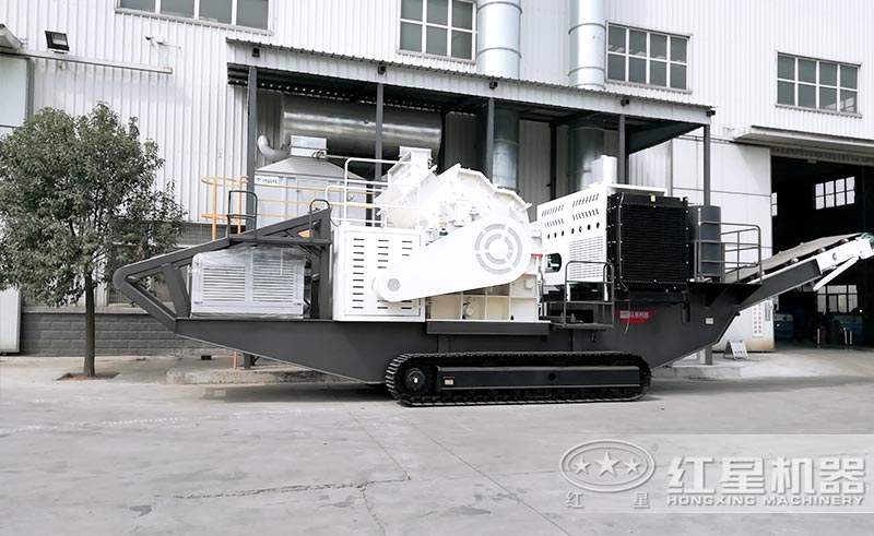 履帶移動(dòng)式細(xì)碎機(jī)