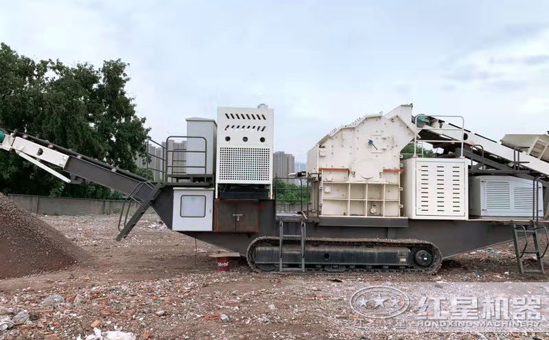 移動碎石粉沙機作業現場