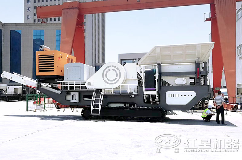 小型履帶式移動顎式破碎站