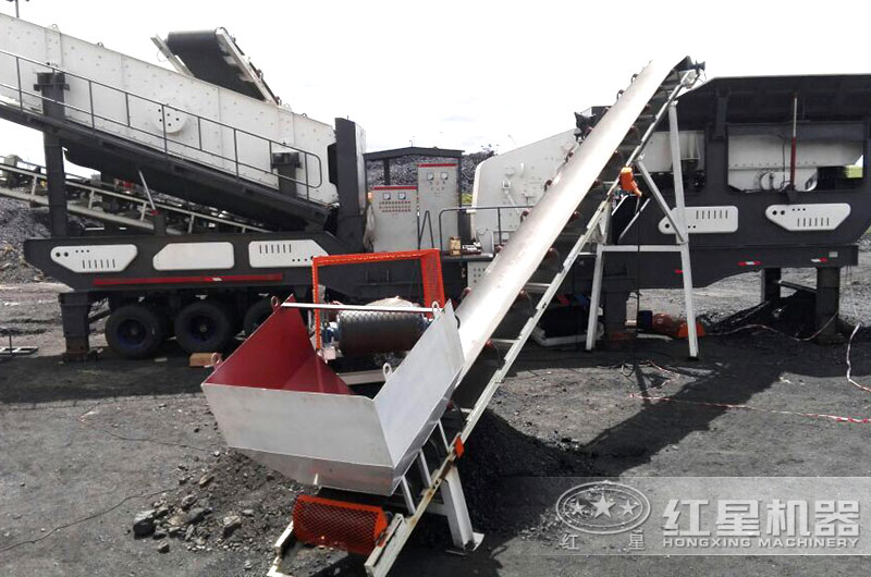 移動破煤機生產現場 移動破煤機生產現場