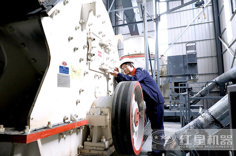 國產錘破碎機現場檢查 國產錘破碎機現場檢查