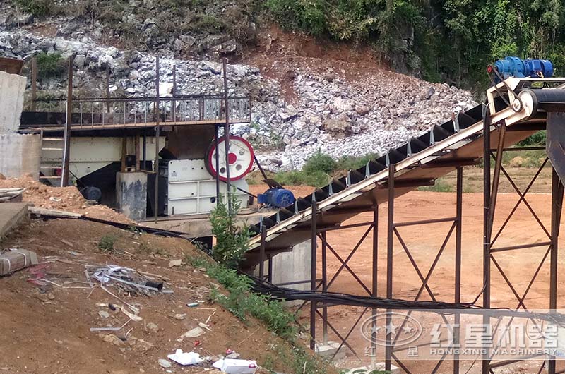 PE顎破生產(chǎn)現(xiàn)場