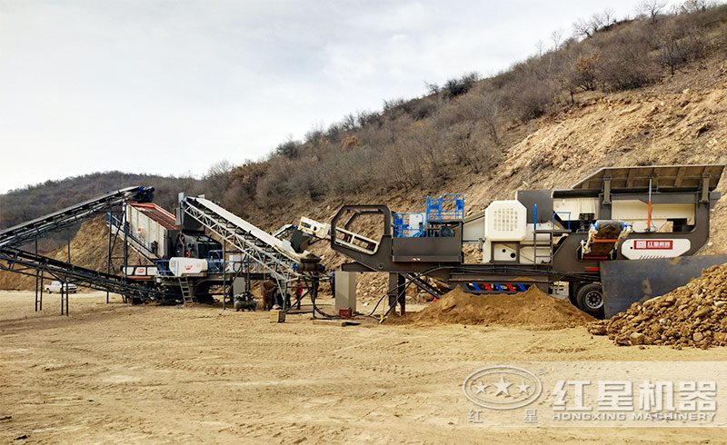 輪胎移動破碎站作業(yè)現(xiàn)場 輪胎移動破碎站作業(yè)現(xiàn)場