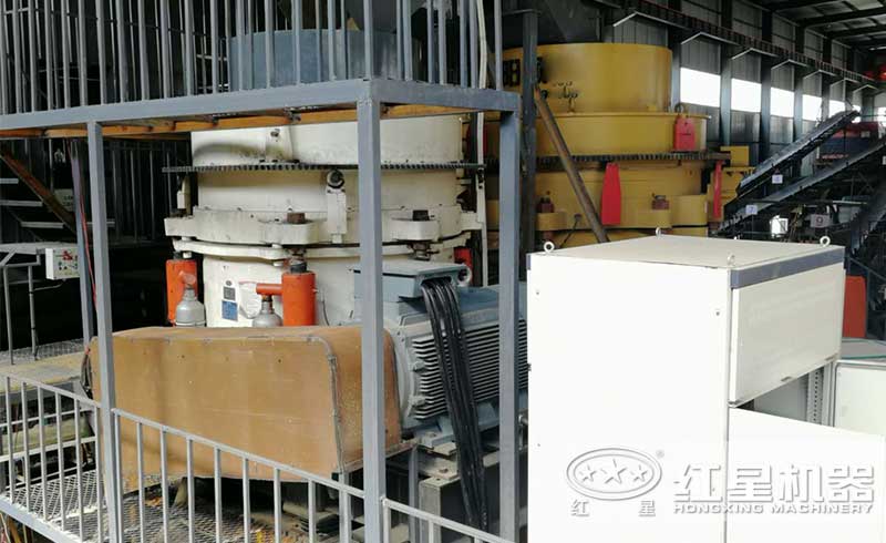 圓錐破現(xiàn)場(chǎng) 圓錐破現(xiàn)場(chǎng)