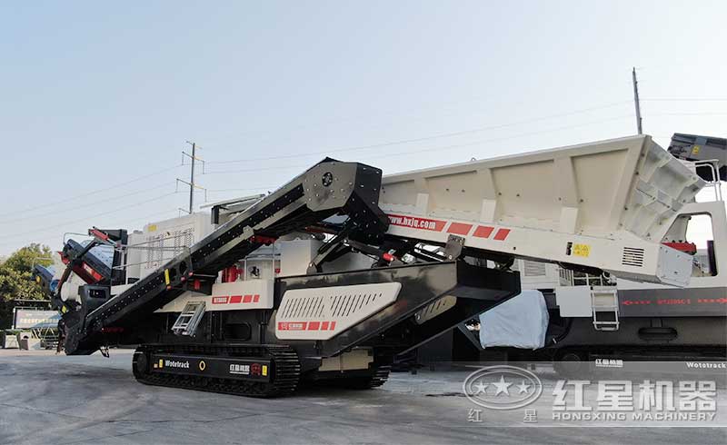 移動砂石破碎機(jī)實拍