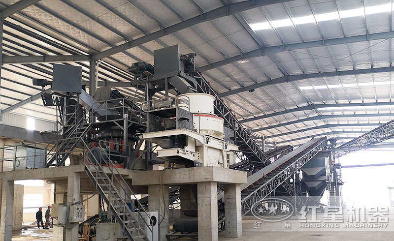 制砂生產(chǎn)線現(xiàn)場(chǎng) 制砂生產(chǎn)線現(xiàn)場(chǎng)