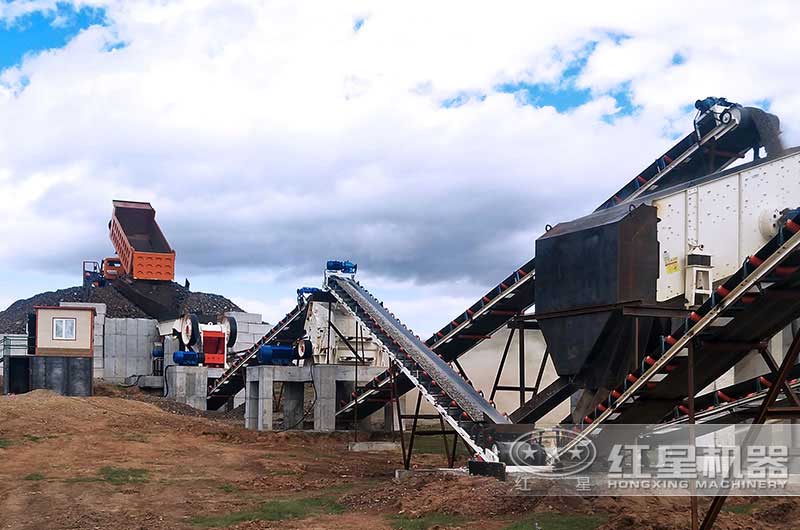 顎式破碎機(jī)與反擊式破碎機(jī)組合方案 顎式破碎機(jī)與反擊式破碎機(jī)組合方案
