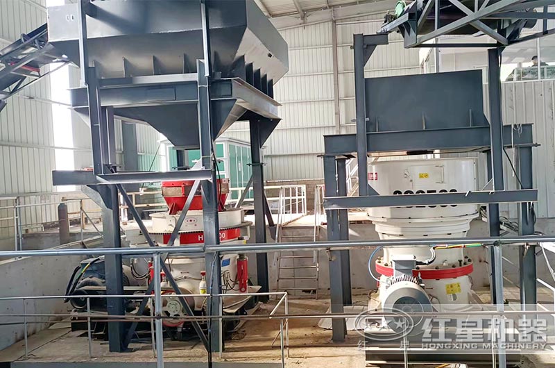 節(jié)能圓錐破現(xiàn)場 節(jié)能圓錐破現(xiàn)場