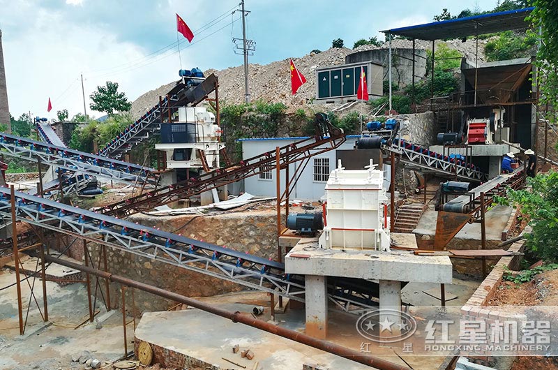 機制砂石現(xiàn)場