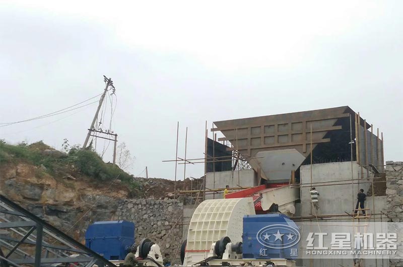 重錘破破碎現(xiàn)場(chǎng)實(shí)拍