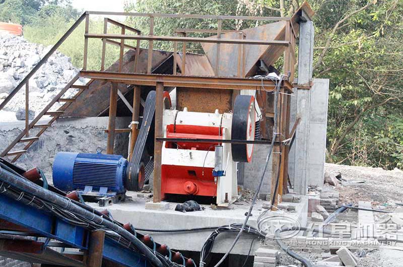 PE600x900顎式破碎機現場 PE600x900顎式破碎機現場