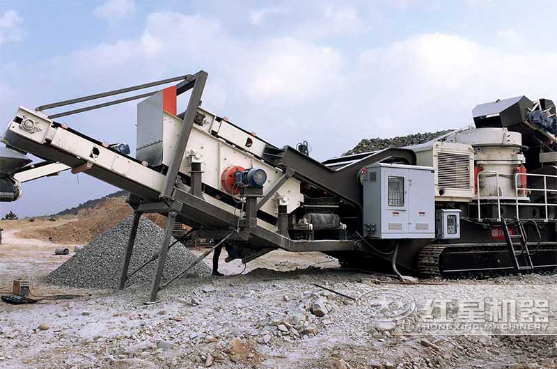 圓錐破履帶移動破碎機現場