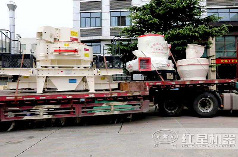 紅星機器磨粉設(shè)備發(fā)貨四 紅星機器磨粉設(shè)備發(fā)貨四