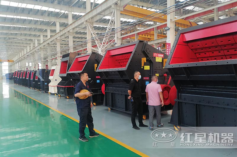 鋼渣反擊式制砂機(jī) 鋼渣反擊式制砂機(jī)