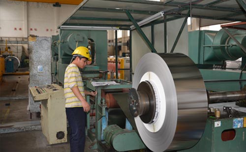 復(fù)合式破碎機(jī)