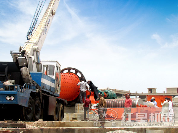 干式球磨機應(yīng)用現(xiàn)場