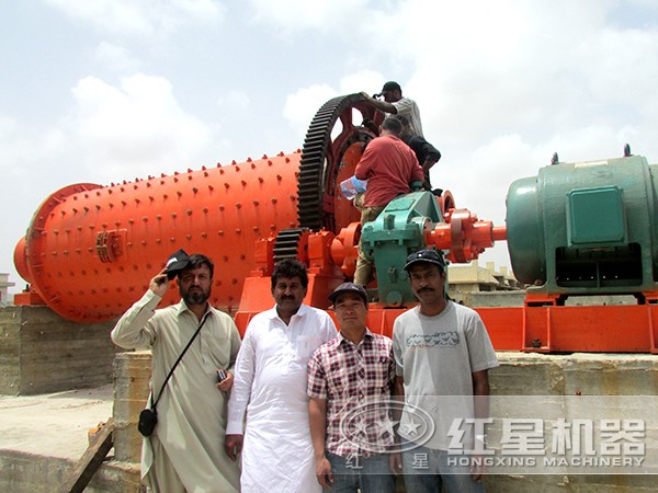 紅星機(jī)器球磨機(jī)客戶現(xiàn)場(chǎng)
