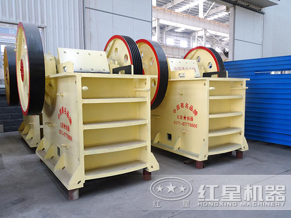 鄂式破碎機(jī)