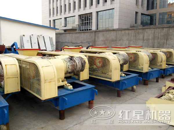 新型對輥式破碎機廠區圖