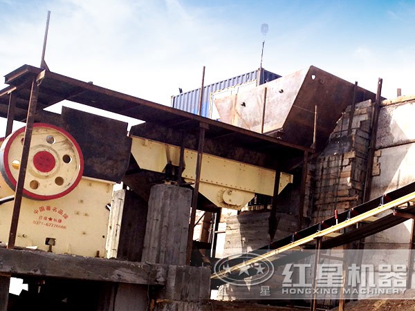 320x1000破碎機(jī)作業(yè)現(xiàn)場(chǎng) 320x1000破碎機(jī)作業(yè)現(xiàn)場(chǎng)