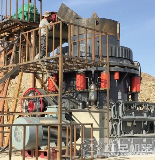 短頭圓錐破碎機(jī) 短頭圓錐破碎機(jī)