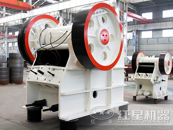 顎式破碎機 顎式破碎機