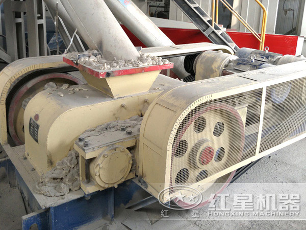 對輥式破碎機現場圖片 對輥式破碎機現場圖片