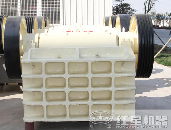 鑄造式顎式破碎機 鑄造式顎式破碎機
