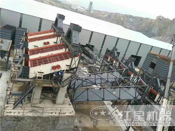 時產1500噸重錘式破碎石料生產線設備現場