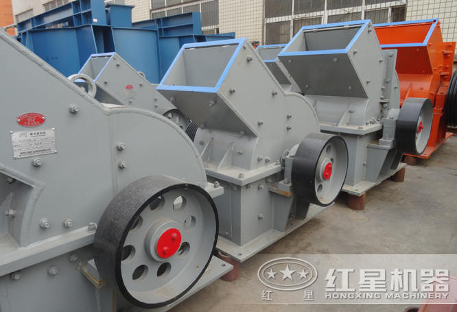 55KW錘頭破碎機生產廠家的車間圖