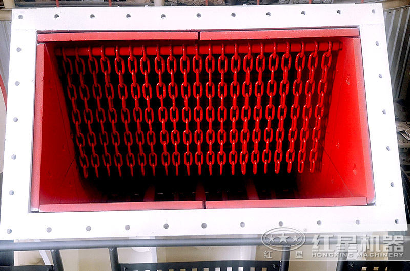 單段破碎機(jī)進(jìn)料口局部圖 單段破碎機(jī)進(jìn)料口局部圖
