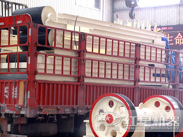 皮帶輸送機(jī) 皮帶輸送機(jī)