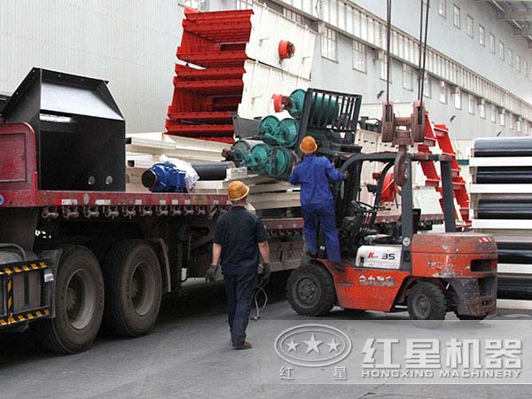 直線振動篩發(fā)貨 直線振動篩發(fā)貨