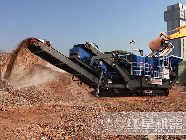 流動反擊破石塊加工機