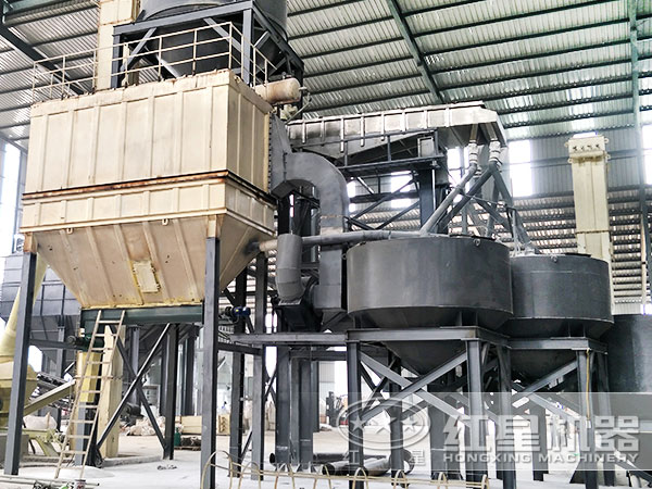 鈣石磨粉機作業現場